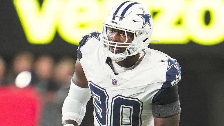 Cowboys’ DeMarcus Lawrence likely heading to injured reserve with Lisfranc injury, per report